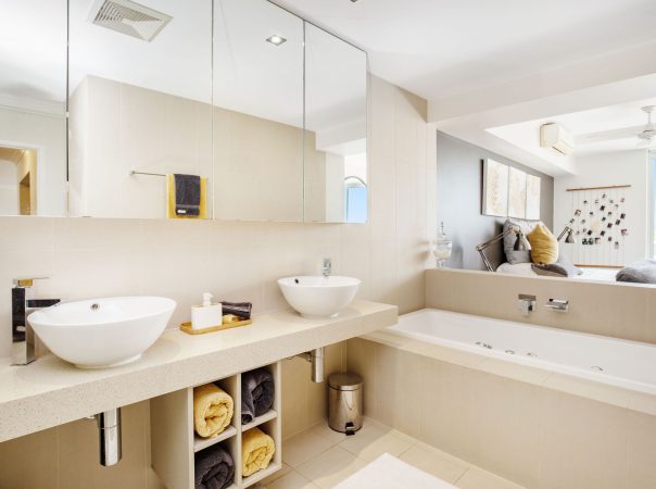 20/53 Darrambal Street, Surfers Paradise, QLD 4217 AUSTRALIA