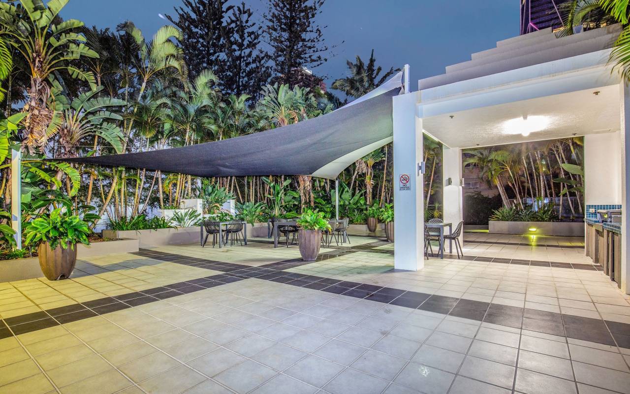 905/2865 Gold Coast Highway, Surfers Paradise, QLD 4217 AU