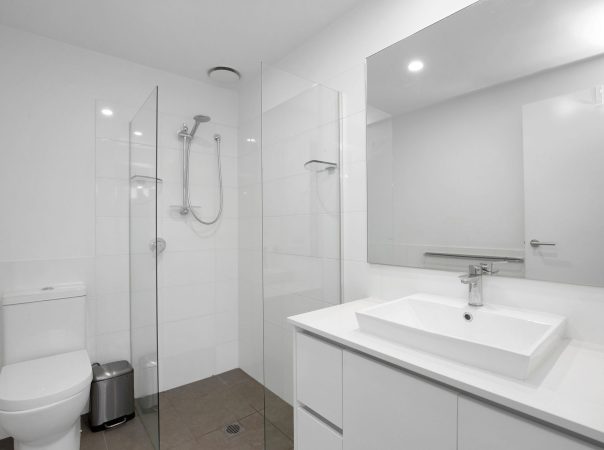 4315/1 - 7 Waterford Court, Bundall, QLD 4217 AU