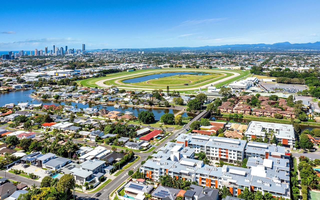 4315/1 - 7 Waterford Court, Bundall, QLD 4217 AU