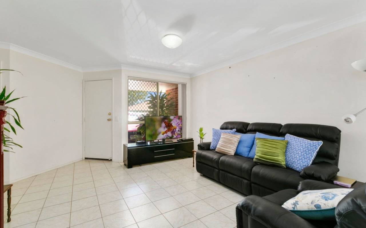 77/38 Murev Way, Carrara, Qld 4211 AU