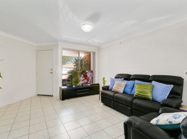 77/38 Murev Way, Carrara, Qld 4211 AU