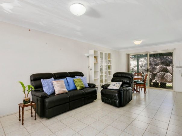 77/38 Murev Way, Carrara, Qld 4211 AU
