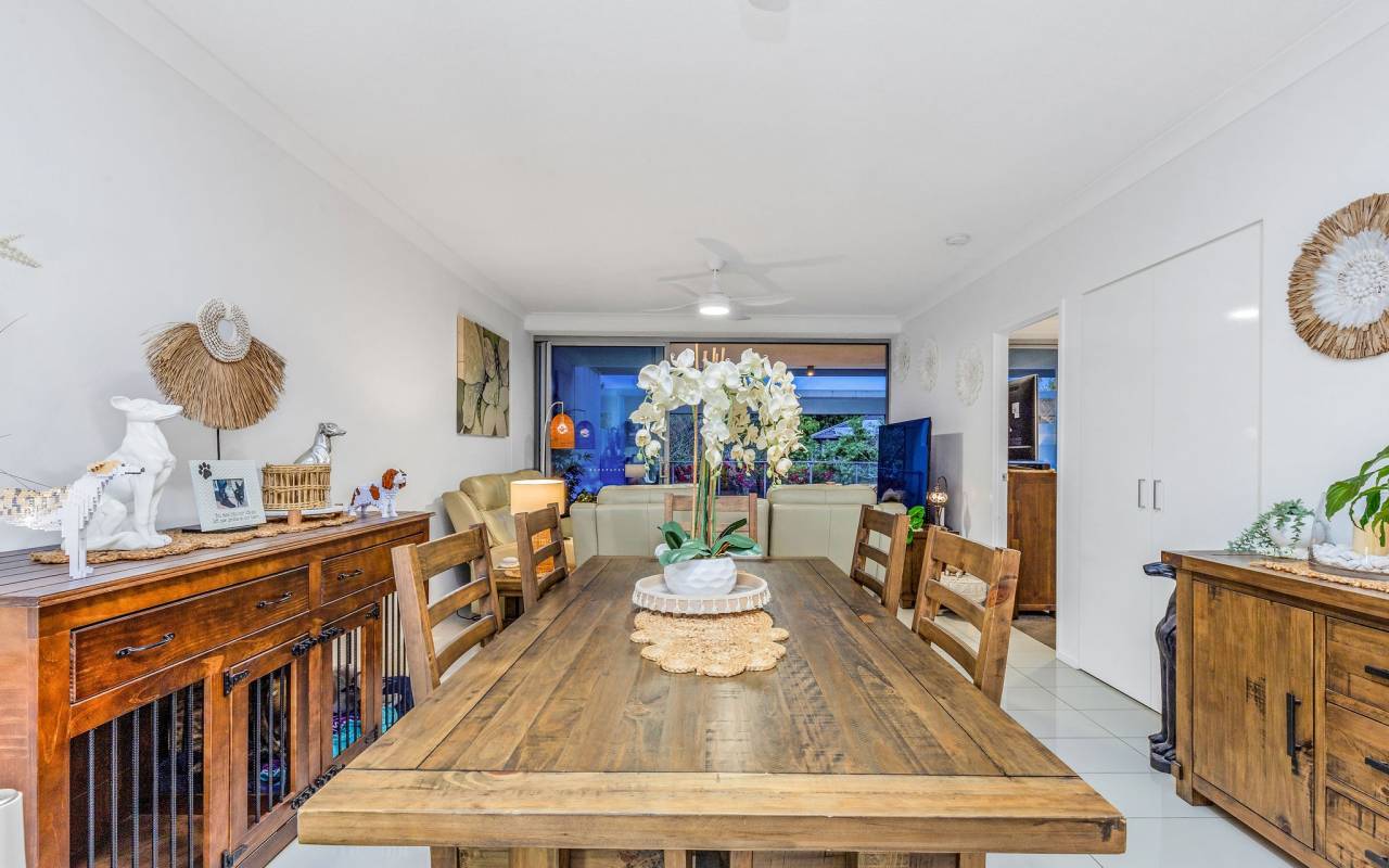 109/11 Compass Drive, Biggera Waters, QLD 4216 AU