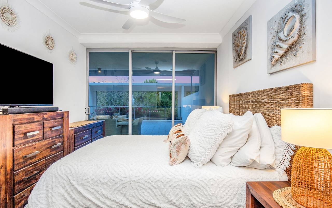 109/11 Compass Drive, Biggera Waters, QLD 4216 AU