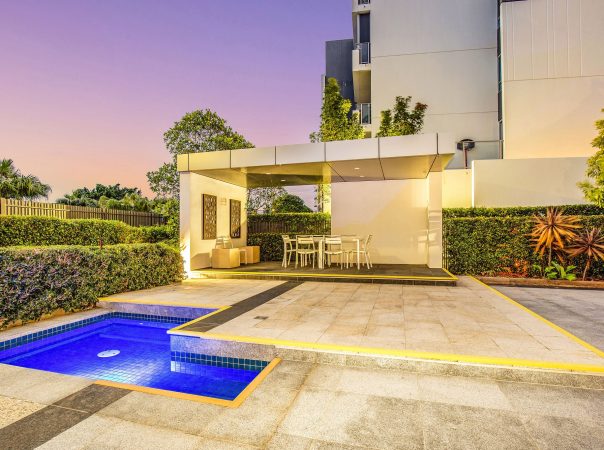 109/11 Compass Drive, Biggera Waters, QLD 4216 AU