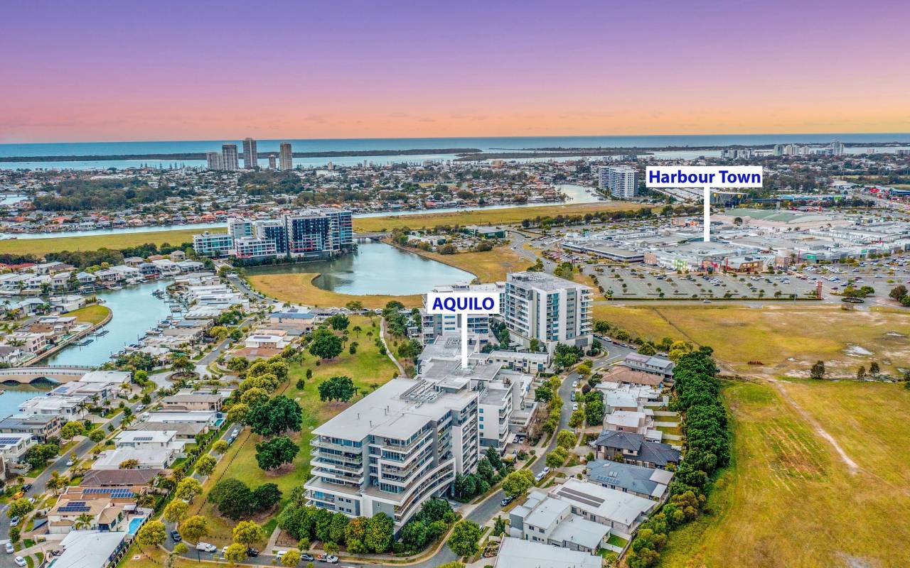 109/11 Compass Drive, Biggera Waters, QLD 4216 AU