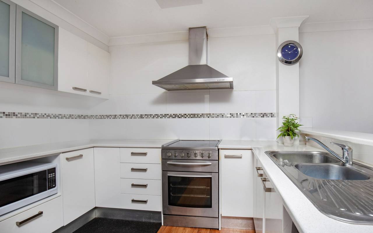 13/19 Monaco Street, Surfers Paradise, Qld 4217 AU