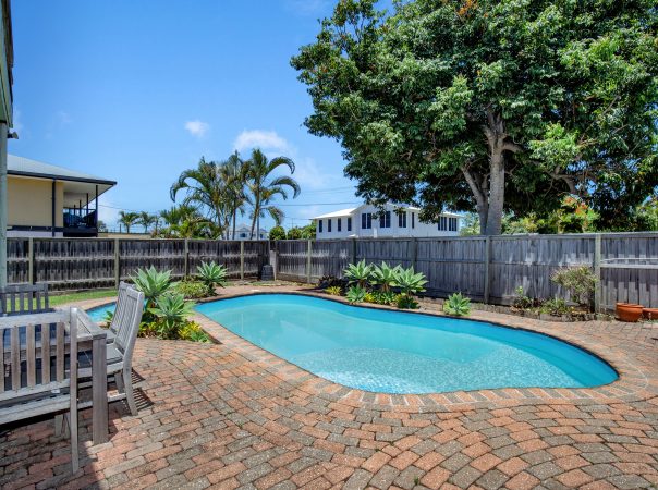 24 Pacific Boulevard, Broadbeach Waters, QLD 4218 AU