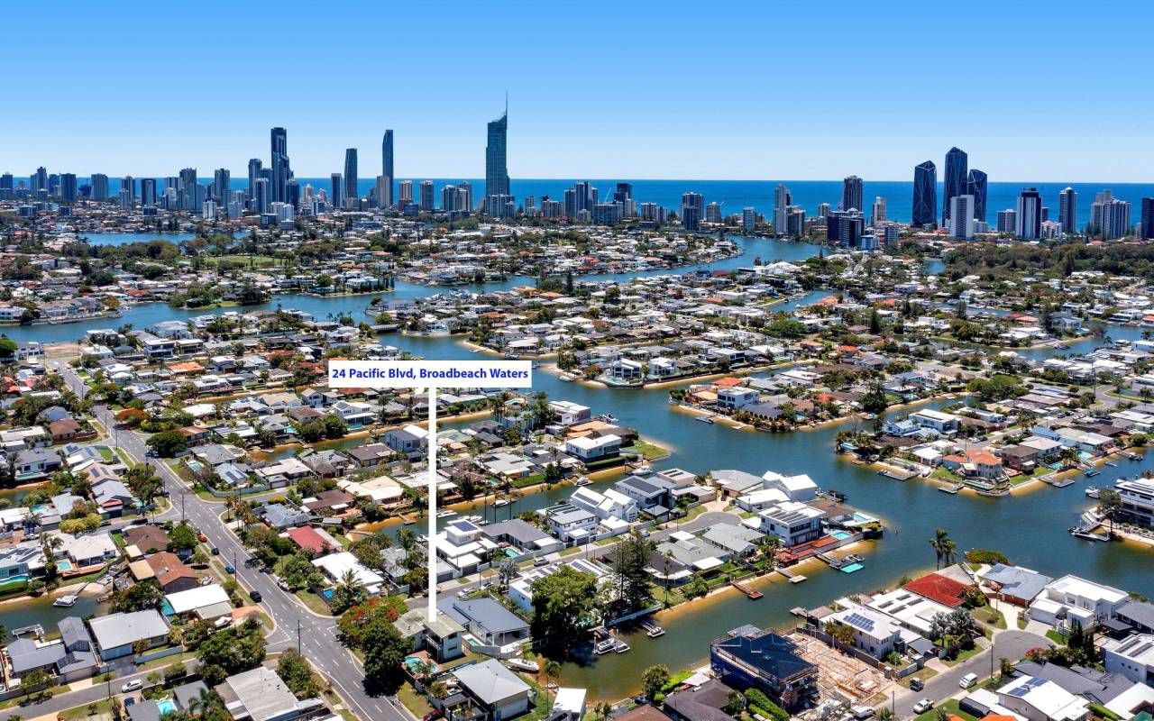 24 Pacific Boulevard, Broadbeach Waters, QLD 4218 AU