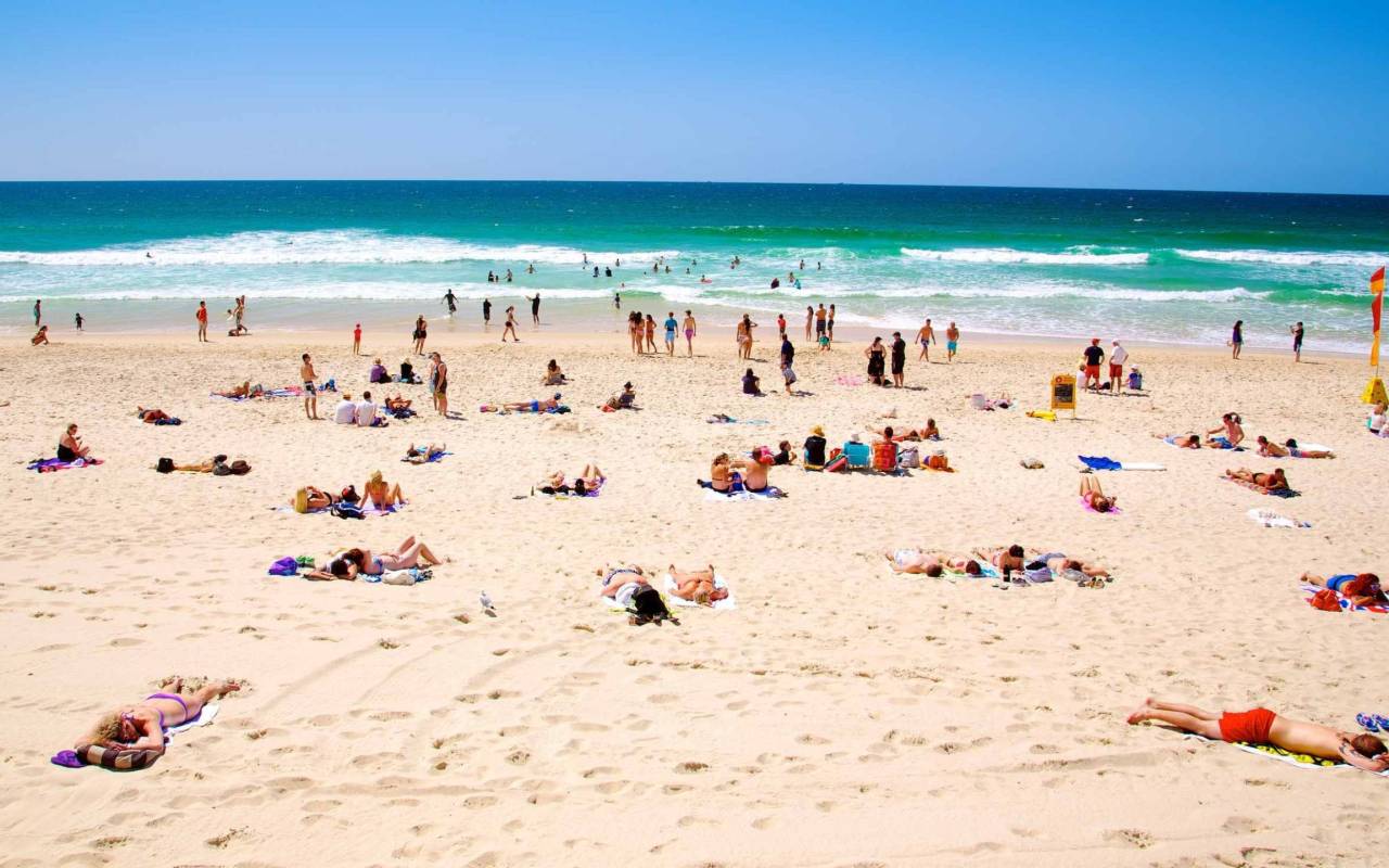 26 Vista Street, Surfers Paradise, Qld 4217 AU