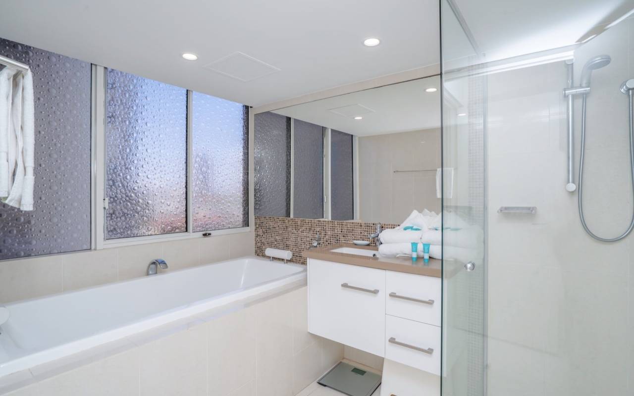 12/3 Garfield Terrace, Surfers Paradise, Qld 4217 AU
