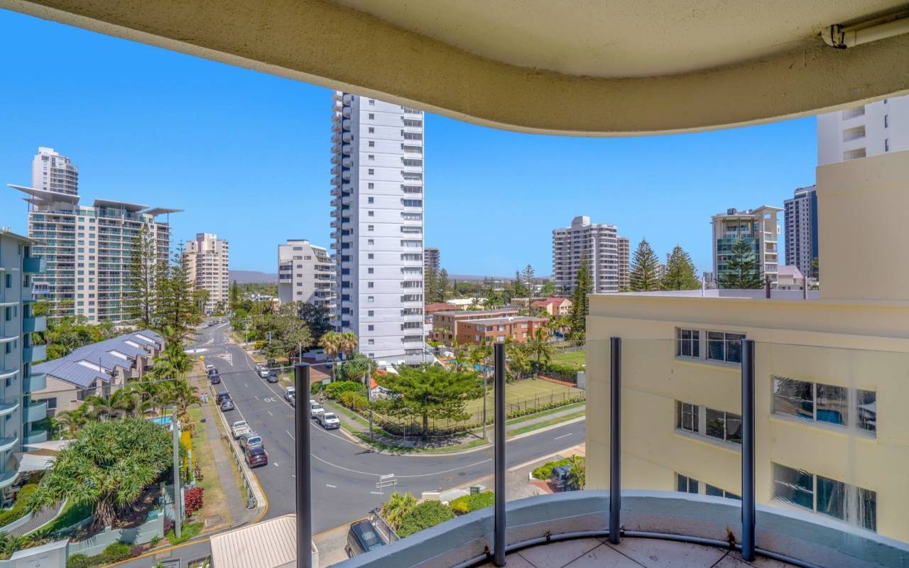 12/3 Garfield Terrace, Surfers Paradise, Qld 4217 AU