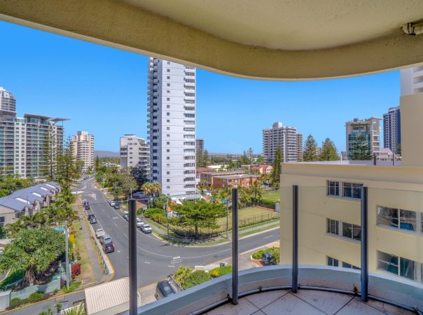 12/3 Garfield Terrace, Surfers Paradise, Qld 4217 AU