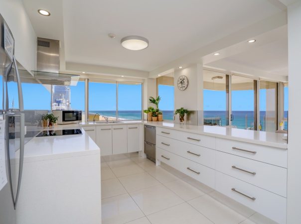 12/3 Garfield Terrace, Surfers Paradise, Qld 4217 AU