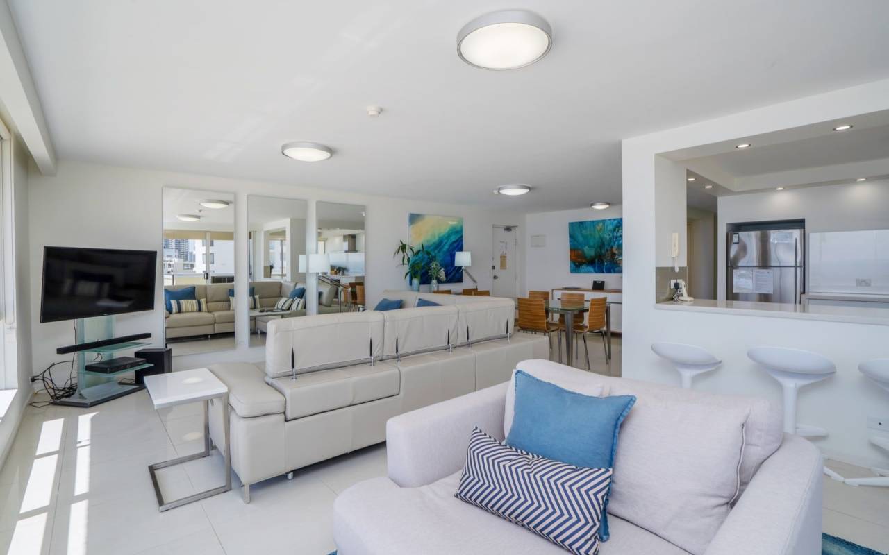 12/3 Garfield Terrace, Surfers Paradise, Qld 4217 AU