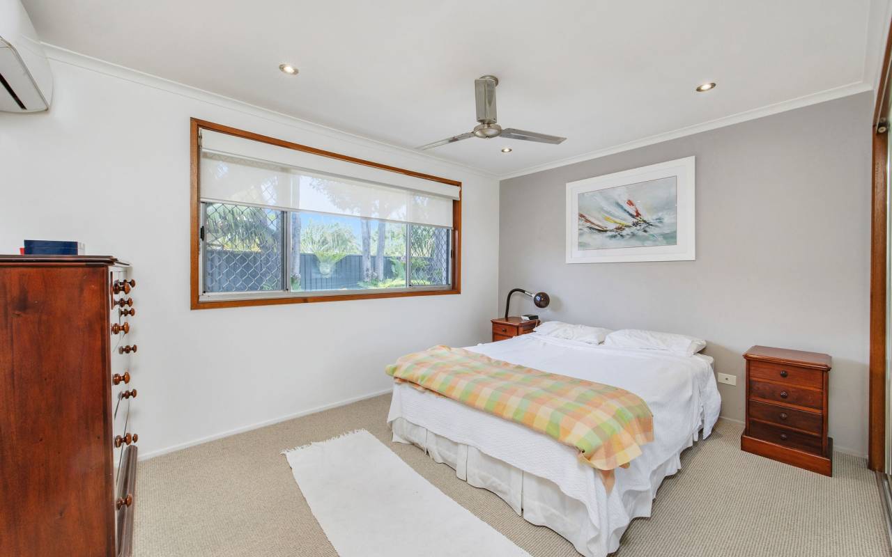 171 Rio Vista Boulevard, Broadbeach Waters, Qld 4218 AU