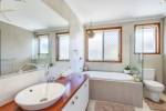 171 Rio Vista Boulevard, Broadbeach Waters, Qld 4218 AU