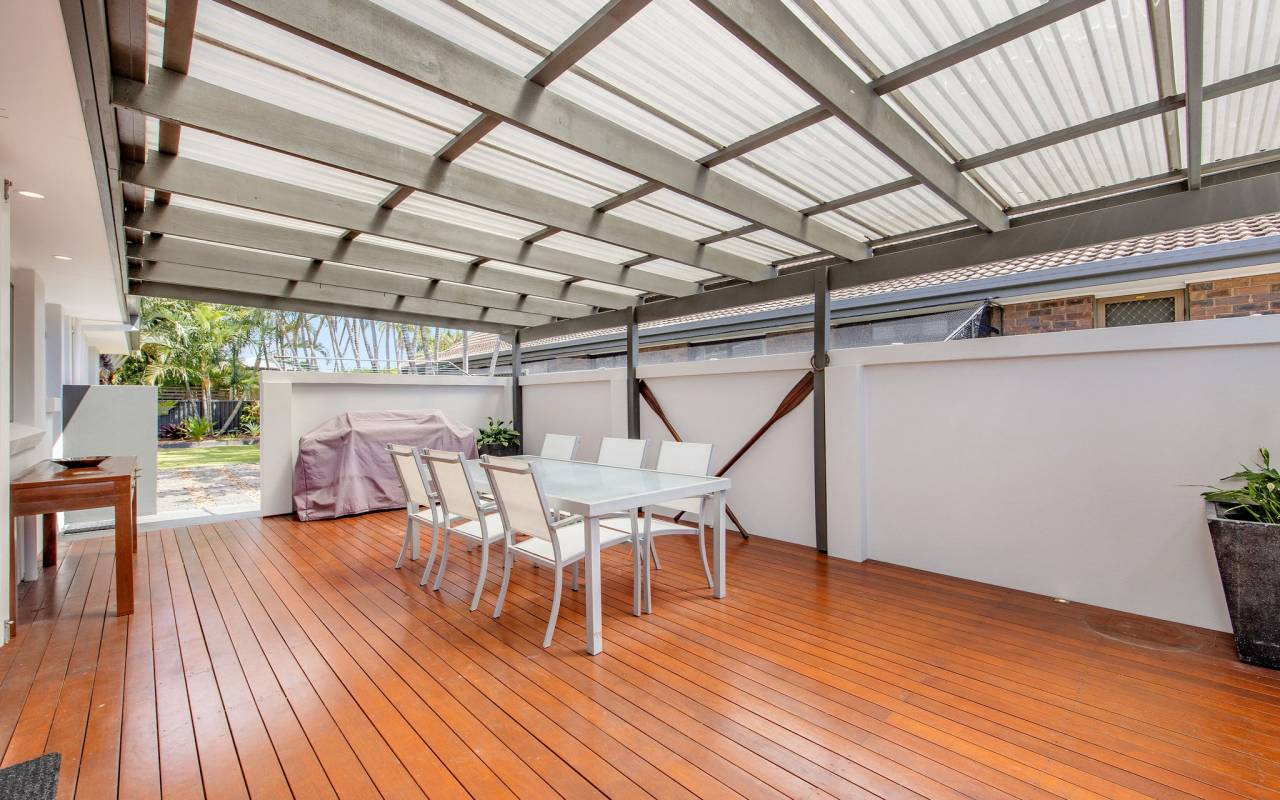 171 Rio Vista Boulevard, Broadbeach Waters, Qld 4218 AU