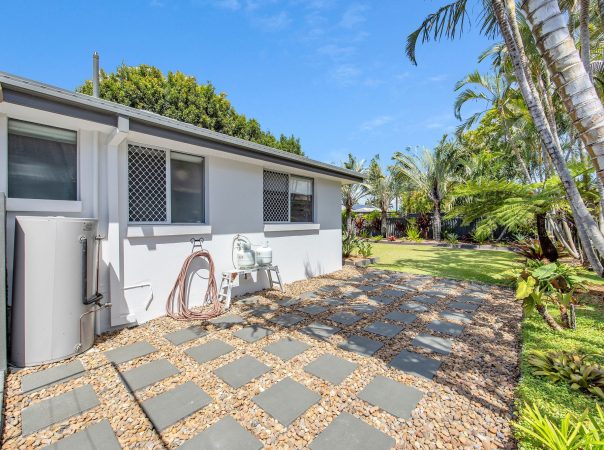 171 Rio Vista Boulevard, Broadbeach Waters, Qld 4218 AU
