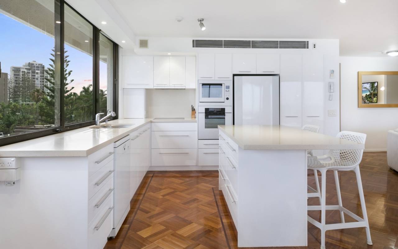 5/3 Garfield Terrace, Surfers Paradise, QLD 4217 AU