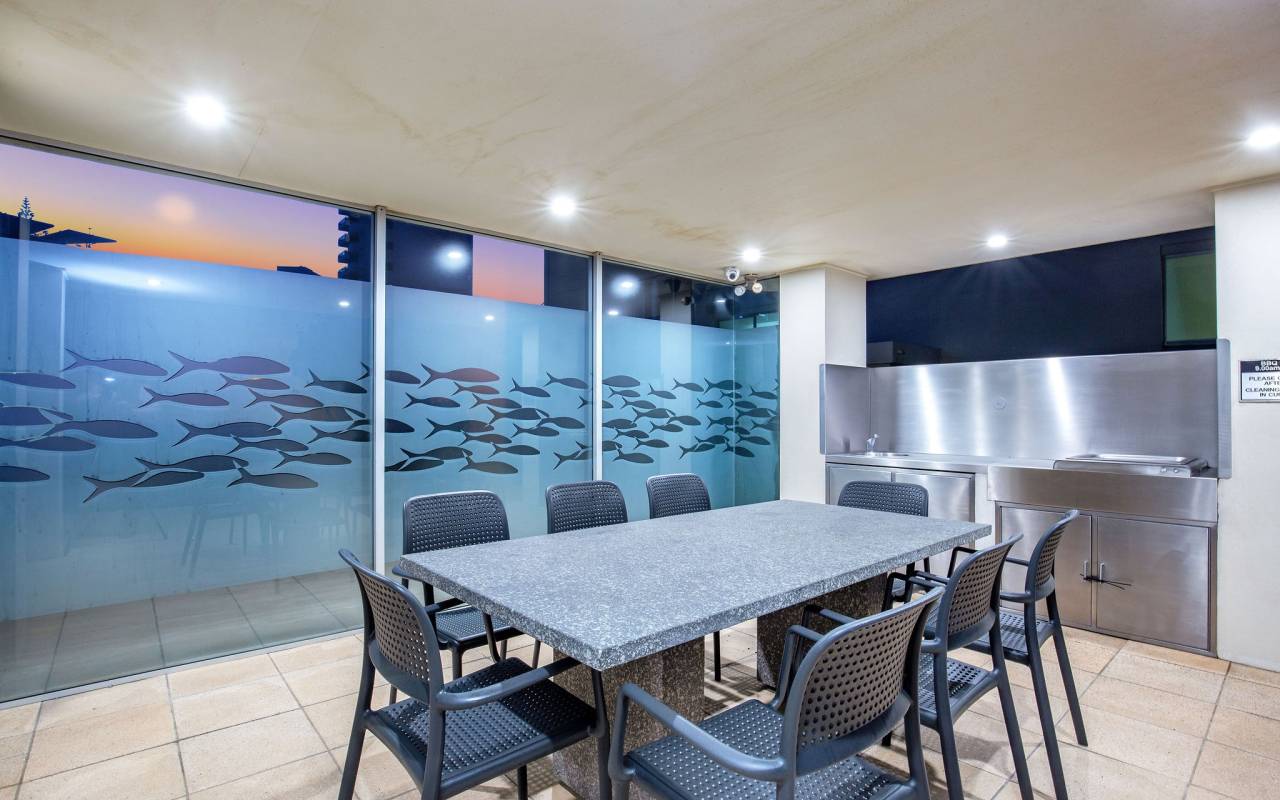 5/3 Garfield Terrace, Surfers Paradise, QLD 4217 AU