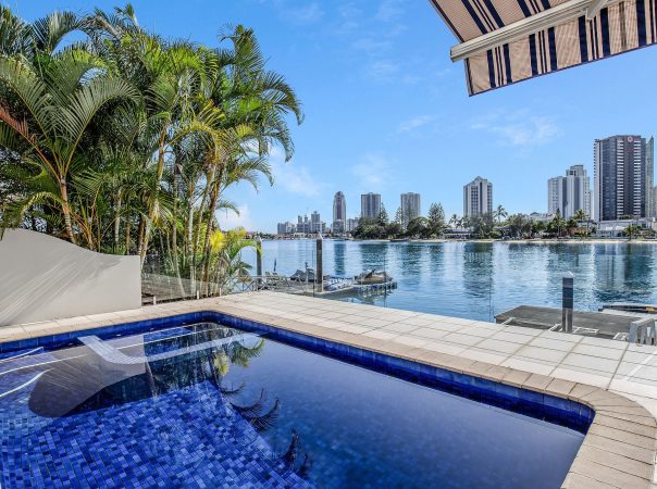 61 Stanhill  Drive, Surfers Paradise, QLD 4217 AU