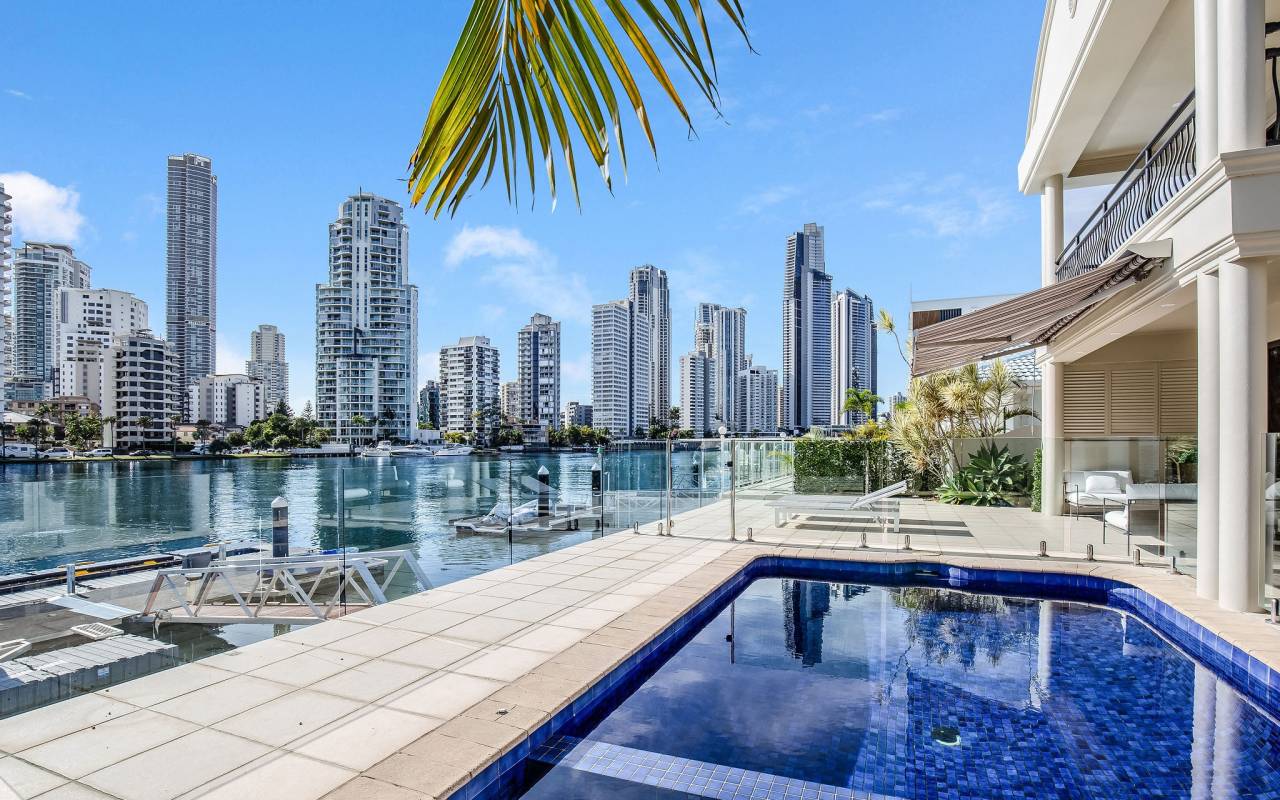 61 Stanhill  Drive, Surfers Paradise, QLD 4217 AU