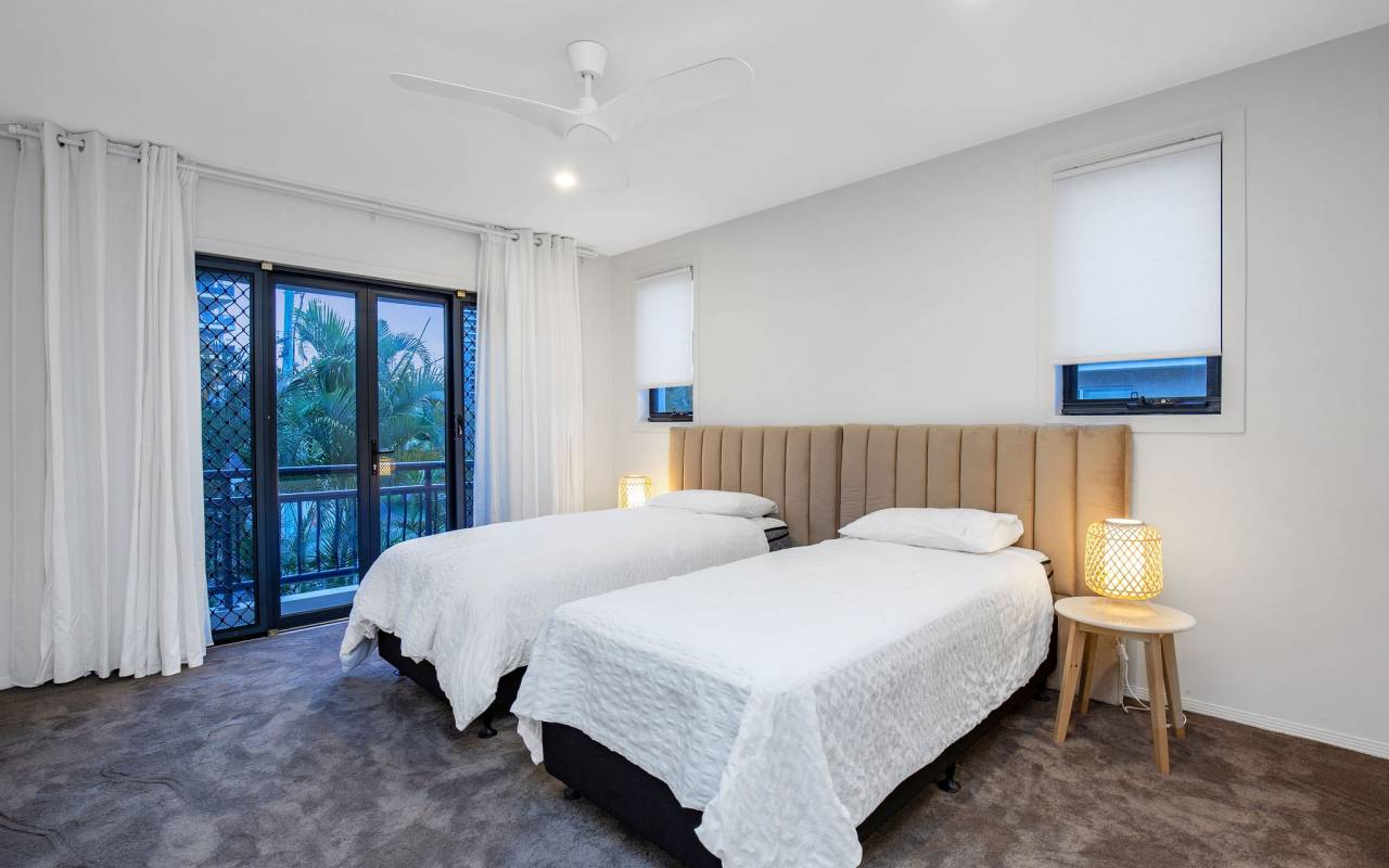 61 Stanhill  Drive, Surfers Paradise, QLD 4217 AU