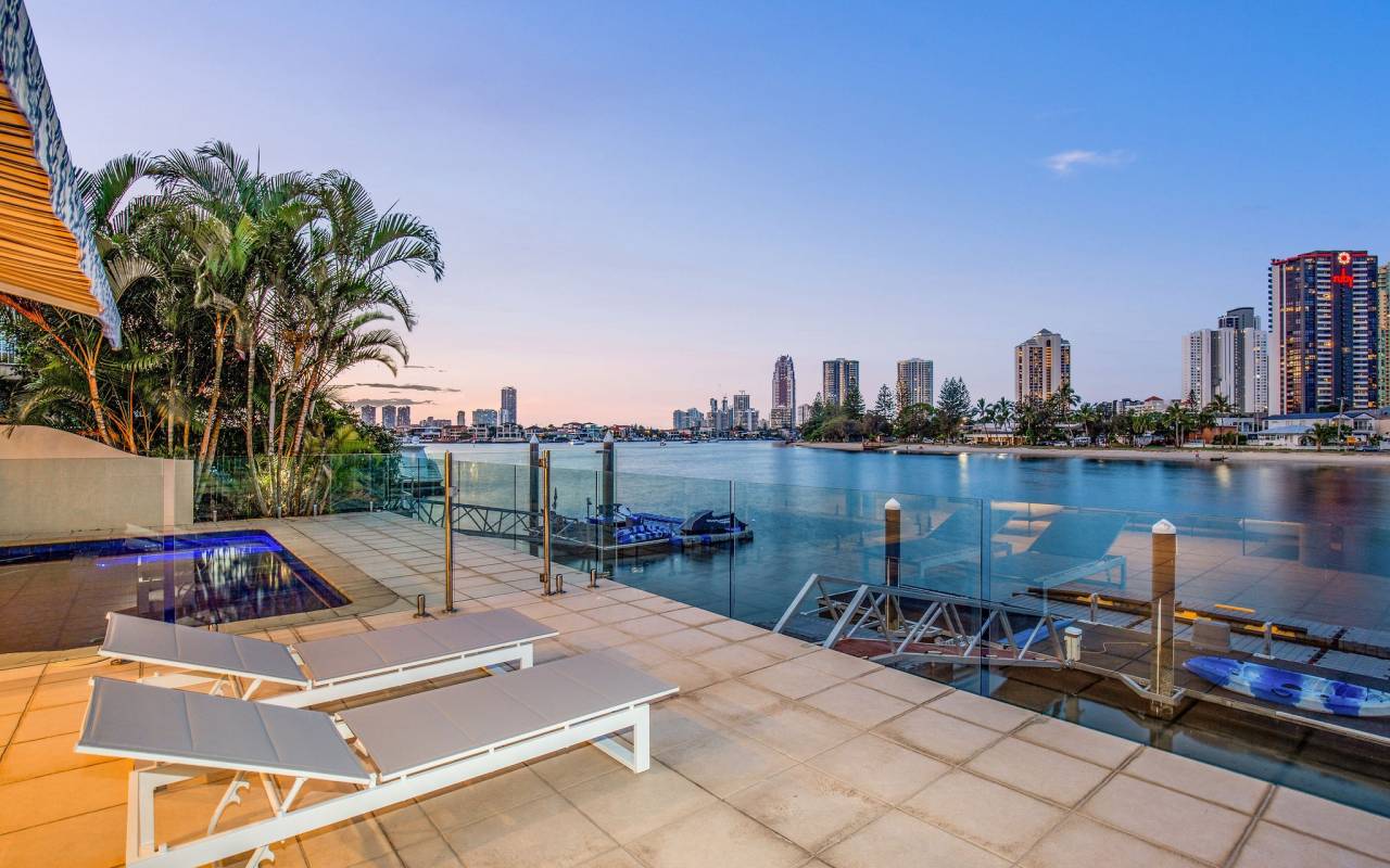 61 Stanhill  Drive, Surfers Paradise, QLD 4217 AU