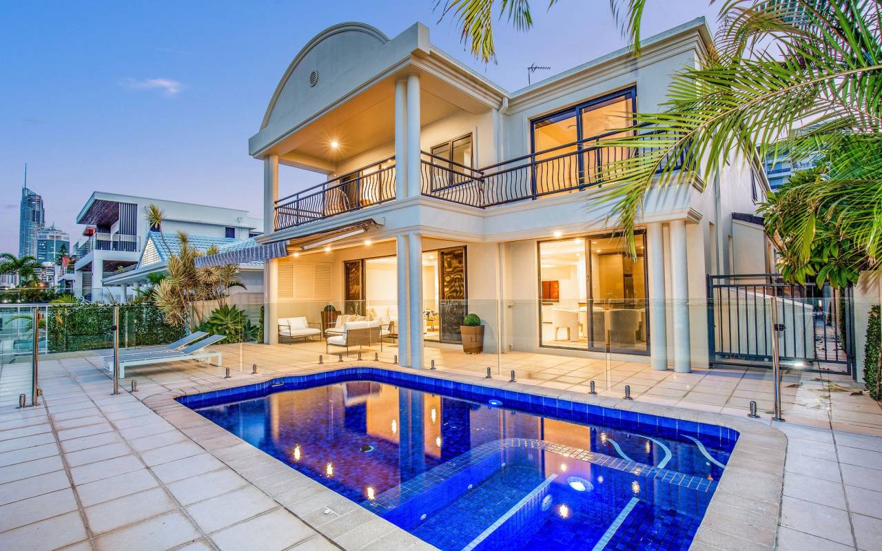 61 Stanhill  Drive, Surfers Paradise, QLD 4217 AU