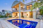 61 Stanhill  Drive, Surfers Paradise, QLD 4217 AU