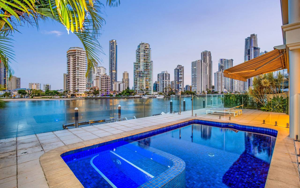 61 Stanhill  Drive, Surfers Paradise, QLD 4217 AU