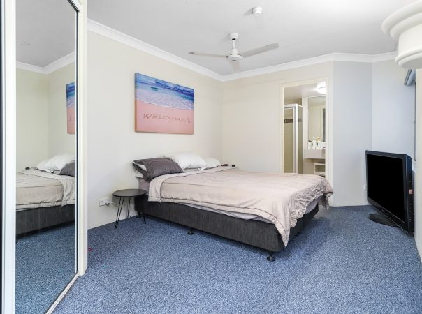18/26 Old  Burleigh Road, Surfers Paradise, QLD 4217 AU