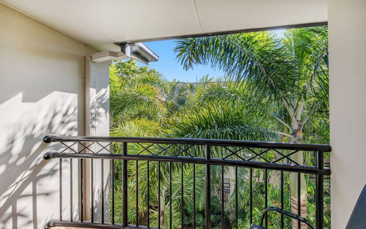 106/2342 Gold Coast Highway, Mermaid Beach, QLD 4218 AU