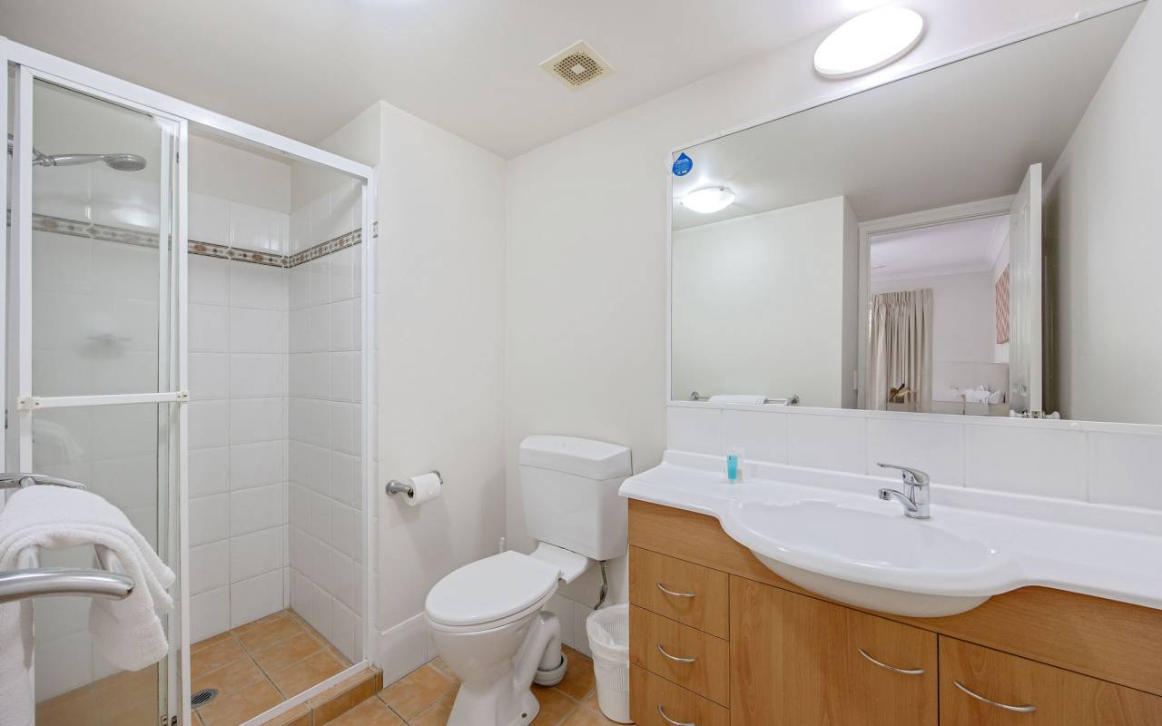 106/2342 Gold Coast Highway, Mermaid Beach, QLD 4218 AU