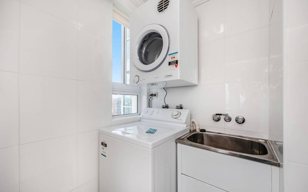 64/5 Woodroffe Avenue, main Beach, QLD 4217 AU