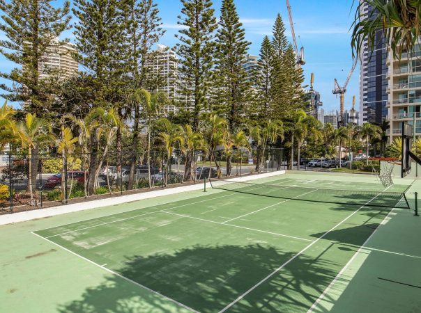 64/5 Woodroffe Avenue, main Beach, QLD 4217 AU