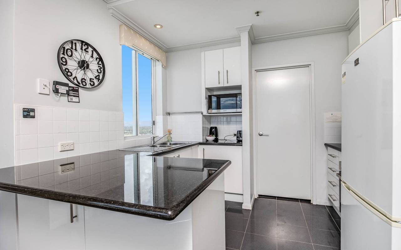 64/5 Woodroffe Avenue, main Beach, QLD 4217 AU