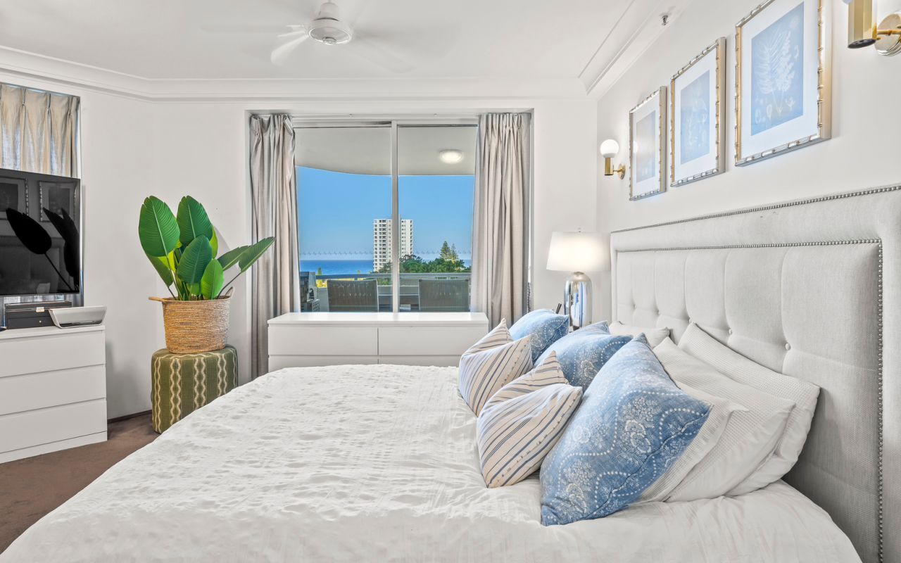 37/12 Commodore Drive, Paradise Waters, QLD 4217 AU