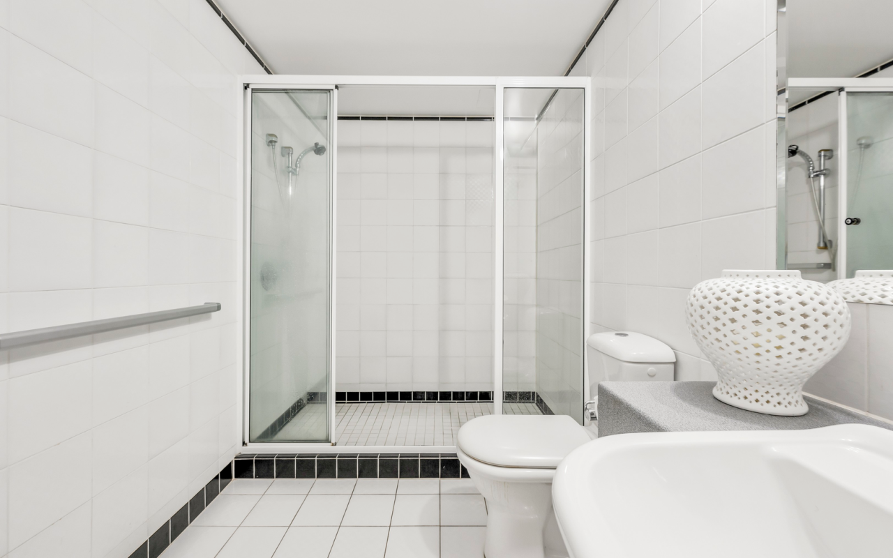 37/12 Commodore Drive, Paradise Waters, QLD 4217 AU