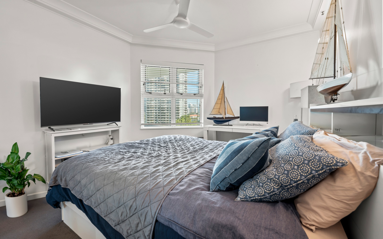 37/12 Commodore Drive, Paradise Waters, QLD 4217 AU