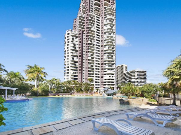 37/12 Commodore Drive, Paradise Waters, QLD 4217 AU