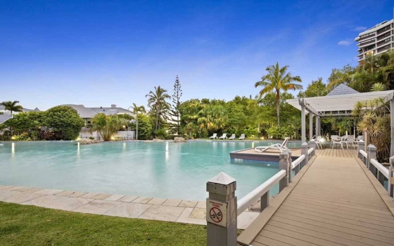 37/12 Commodore Drive, Paradise Waters, QLD 4217 AU