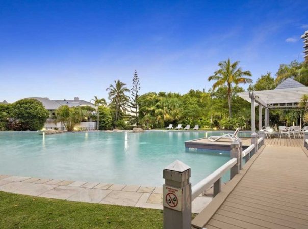 37/12 Commodore Drive, Paradise Waters, QLD 4217 AU