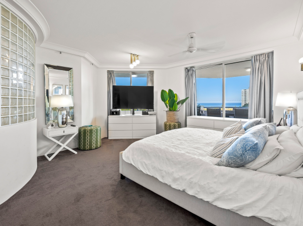 37/12 Commodore Drive, Paradise Waters, QLD 4217 AU