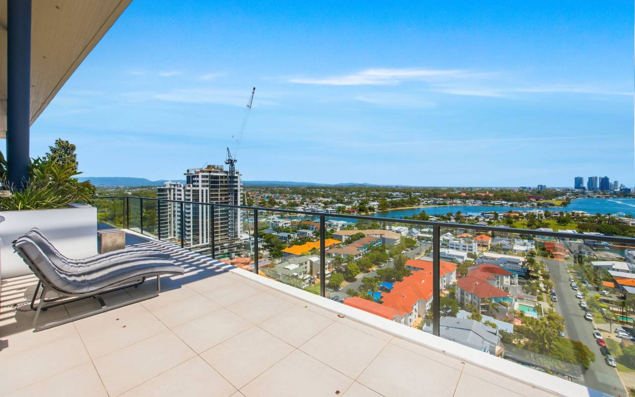 502/28 Dalpura Street, Chevron Island, QLD 4217 AUSTRALIA