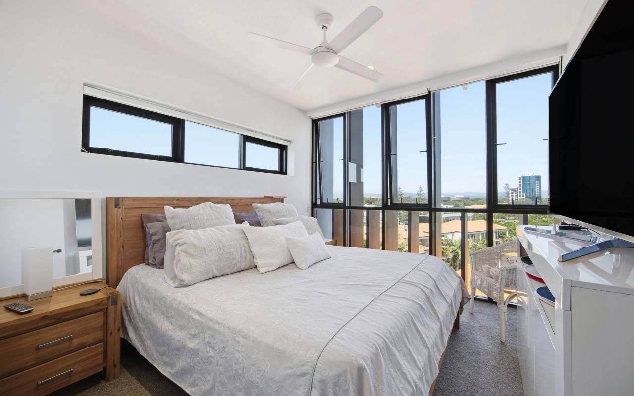 502/28 Dalpura Street, Chevron Island, QLD 4217 AUSTRALIA