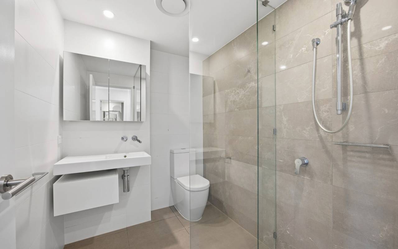 110/9 Norfolk Avenue, Surfers Paradise, Qld 4217 AU