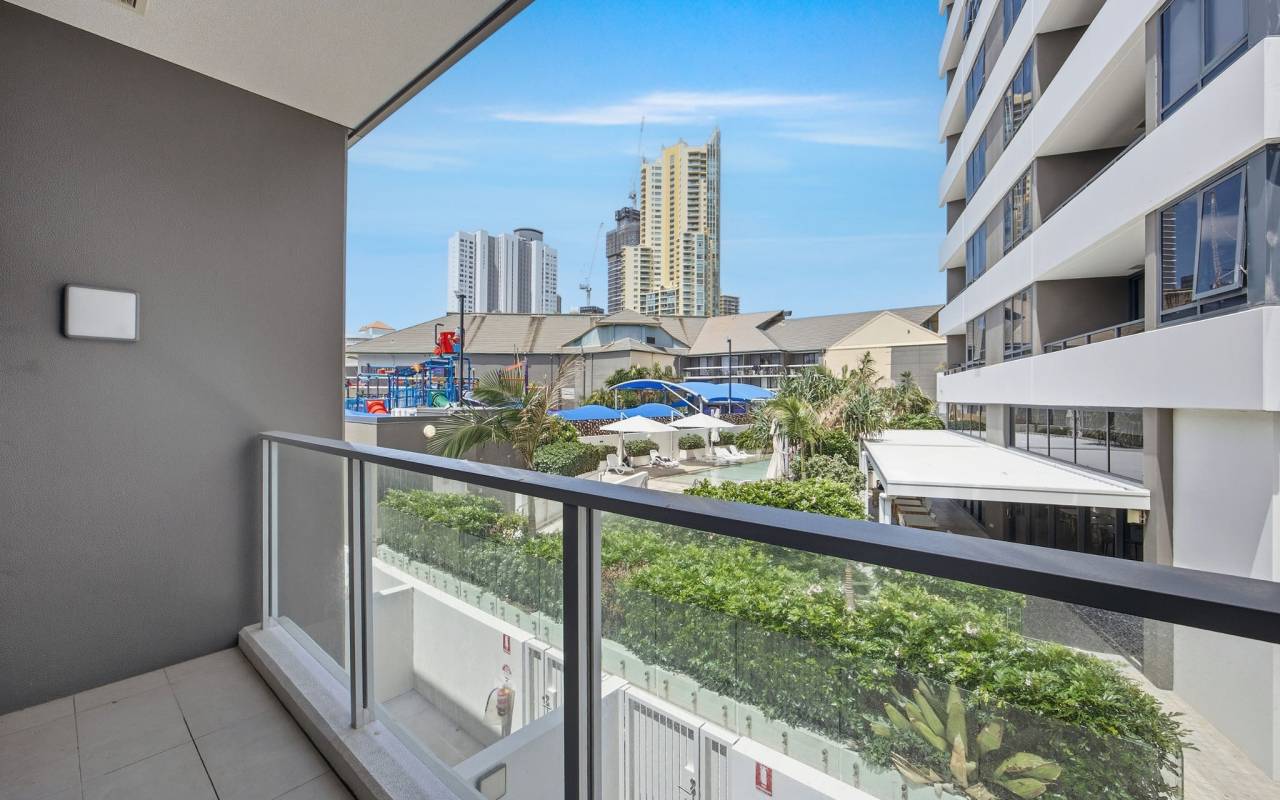 110/9 Norfolk Avenue, Surfers Paradise, Qld 4217 AU